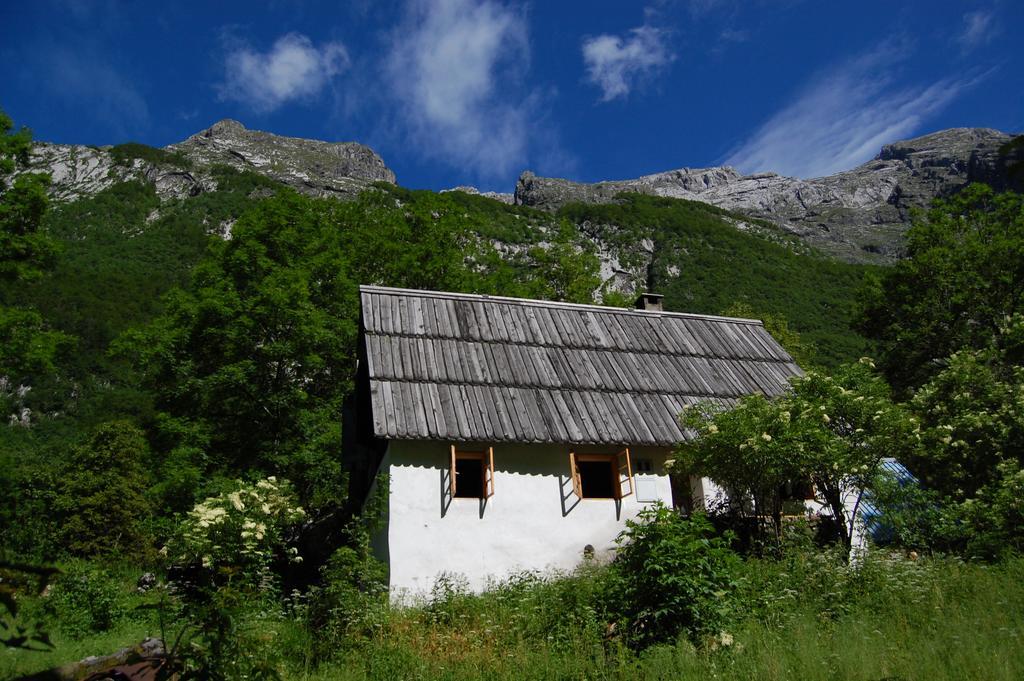 Villa Bezgova Hisica Bovec Esterno foto